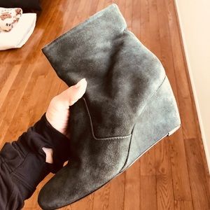 Green velvet leather booties